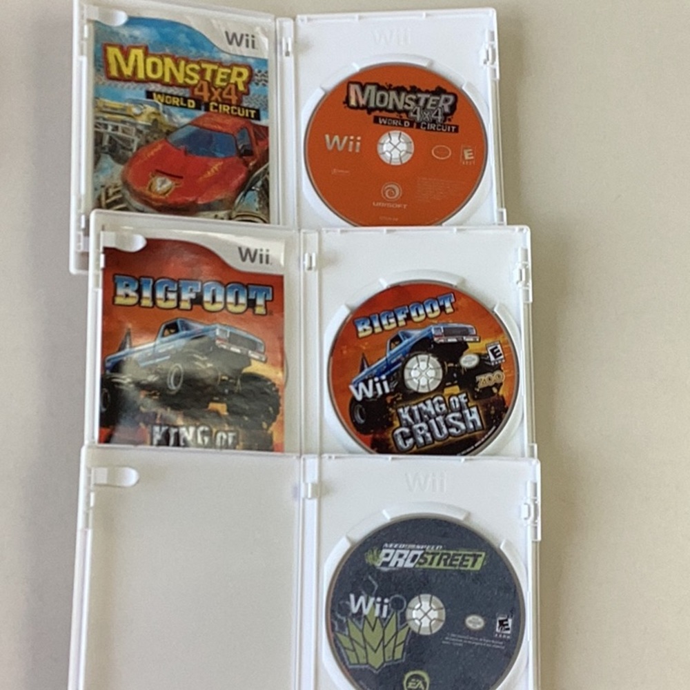 Need For Speed Pro Street Wii Game & Monster 4x4 & Bigfoot King Crush Nintendo - Picture 5 of 7